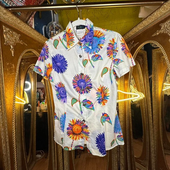 Istante By Versace Multicolored Sunflower Print Short Sleeve Button Down from - Picture 3 of 7